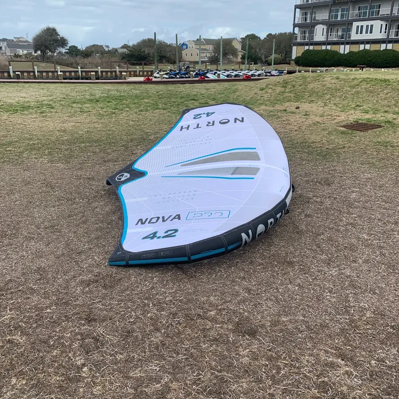 2025 North Nova Pro Wing – White (4.2M) – Pre-Owned 1