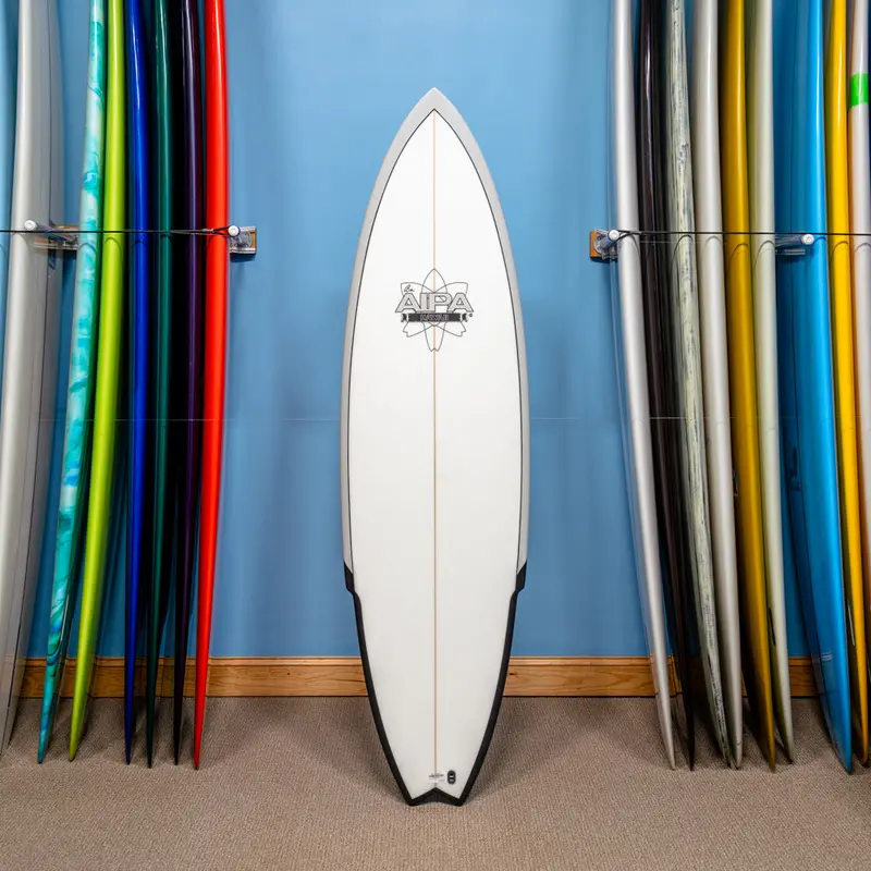 Aipa Big Boy Sting Fusion Hd Surfboard – 6'8" Compact Funboard 1