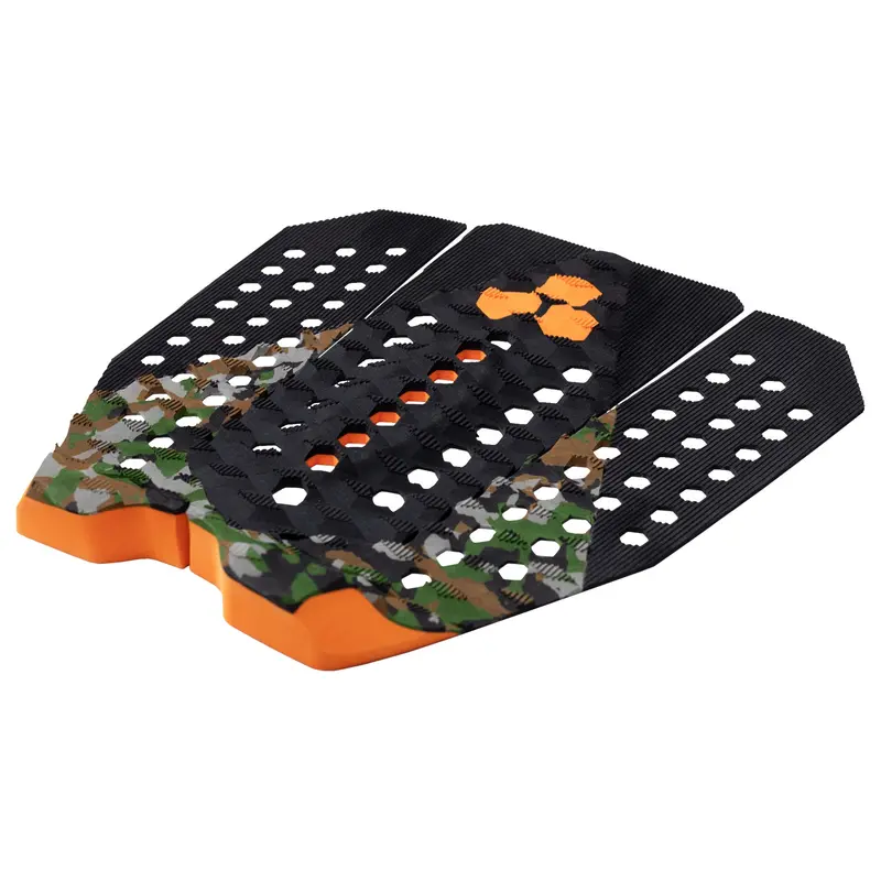 Channel Islands Flux 3-Piece Arch Traction Pad – Green Camo Pattern 1