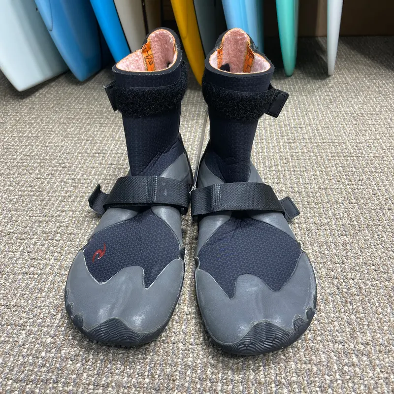 Gently Used Rip Curl Flash Bomb 5Mm Split-Toe Booties – Black (Size 9) 1