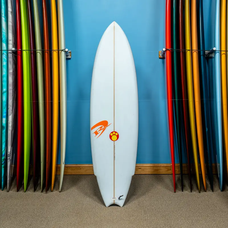 Maurice Cole Veecon Iii Surfboard – 6'8", Secondhand 1