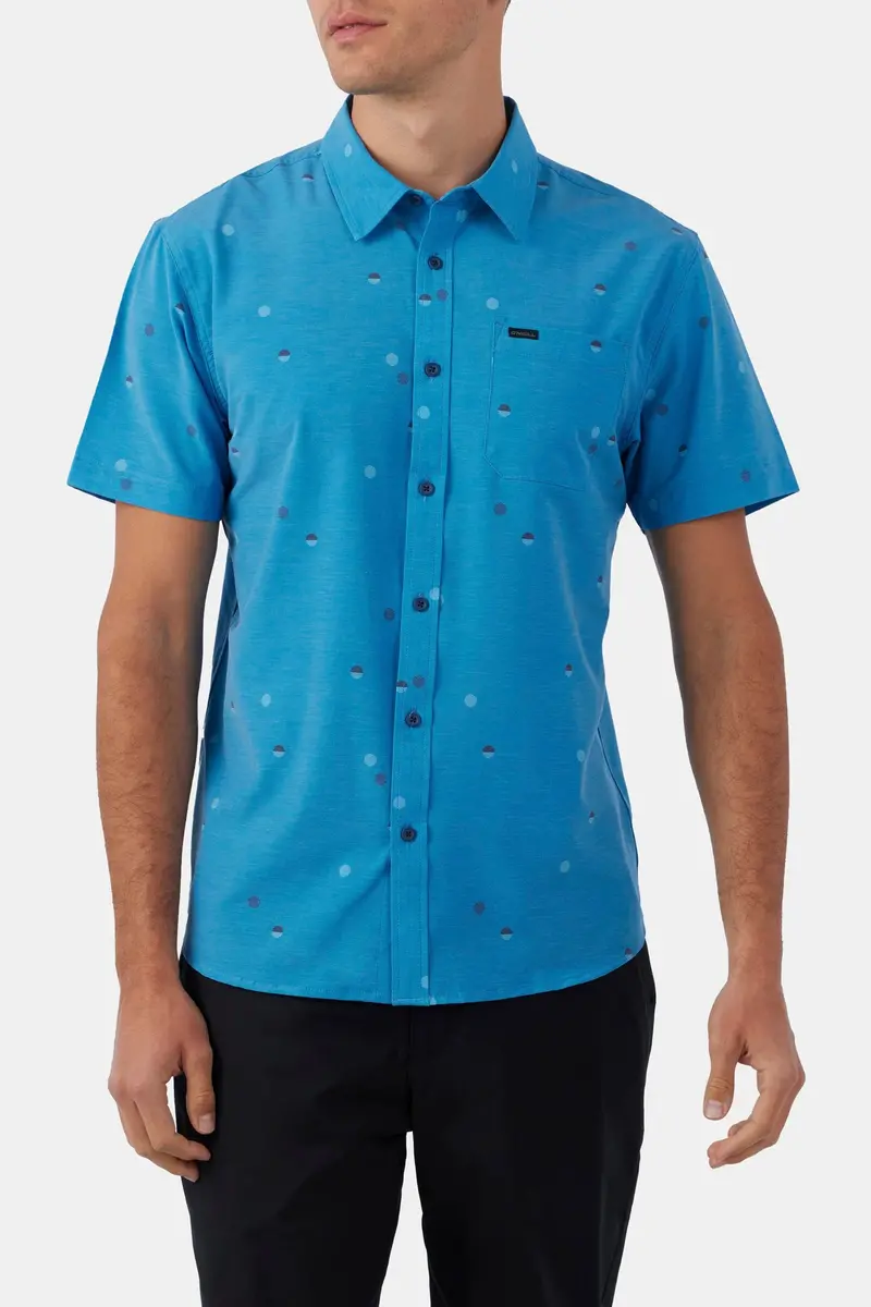 O'Neill Trvlr Upf Short-Sleeve Shirt – Medium Blue 1