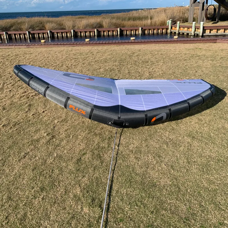 Ozone Flux V1 White Wing – 4.3M – Previously Owned 1