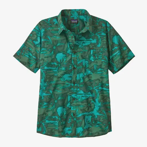 Patagonia Go To Short-Sleeve Shirt Featuring Cliffs And Waves Print In Conifer Green 1