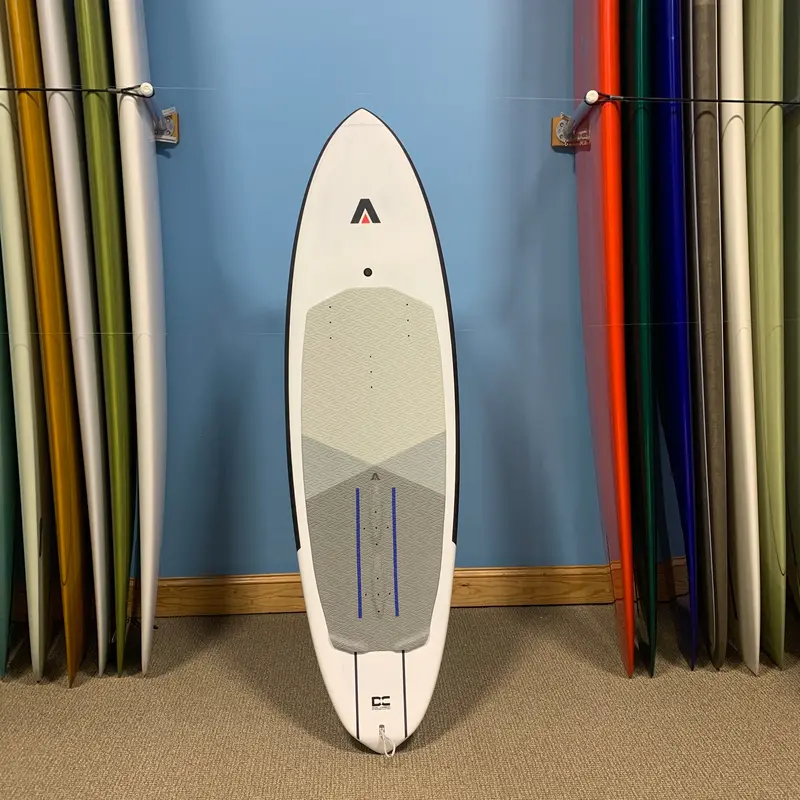 Pre-Owned Armstrong Midlength Fg Foilboard – 5'5" X 55L (Model A) 1
