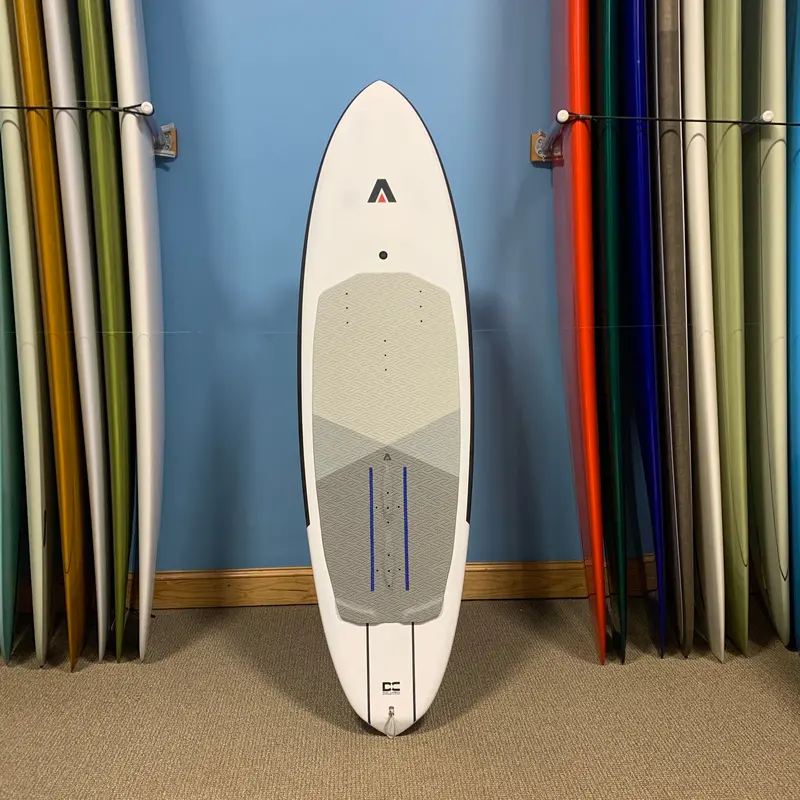 Pre-Owned Armstrong Midlength Fg Foilboard – 5'9" X 65L (Model A) 1