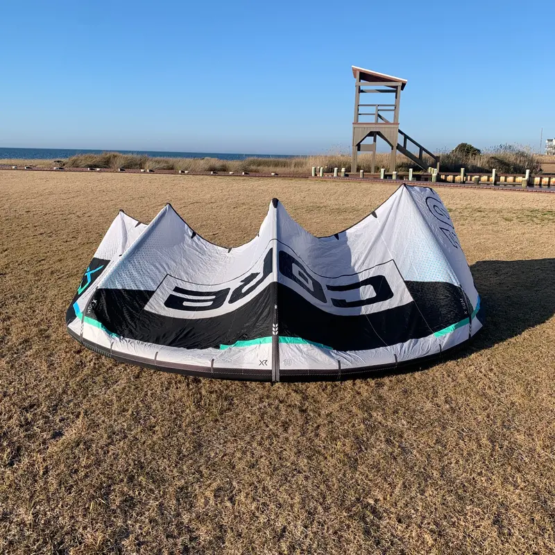 Pre-Owned Core Xr8 Kite – White, 10 M² 1