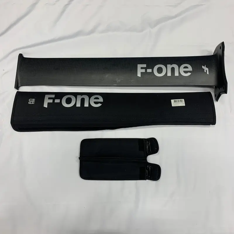 Pre-Owned F-One Hm Carbon Foil Mast – 80Cm 1