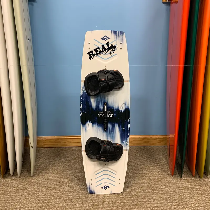 Pre-Owned Naish Motion 134Cm Kiteboard With Foot Straps 1