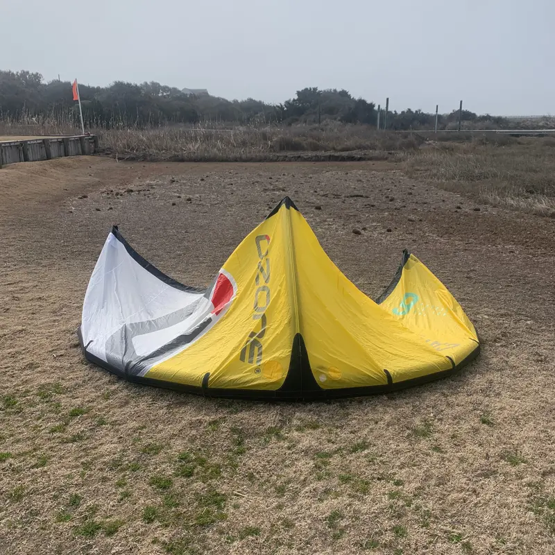 Pre-Owned Ozone Catalyst V3 Kite – Yellow, 6M 1