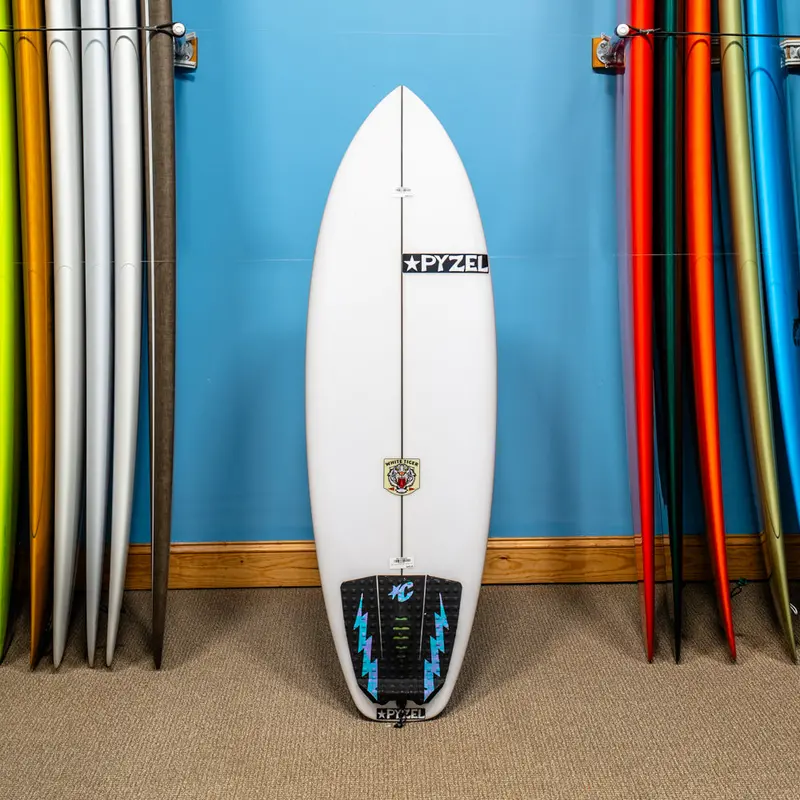 Pre-Owned Pyzel White Tiger Surfboard – 5'0" Pu/Poly Construction 1