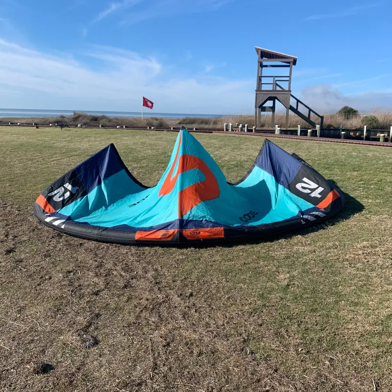 Pre-Owned Slingshot Code V2 Kite – Blue, 12 Square Meter 1