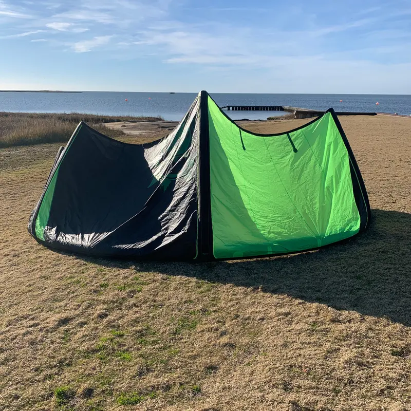Pre-Owned Slingshot Rpx V1 Kite – Green, 10 M² 1