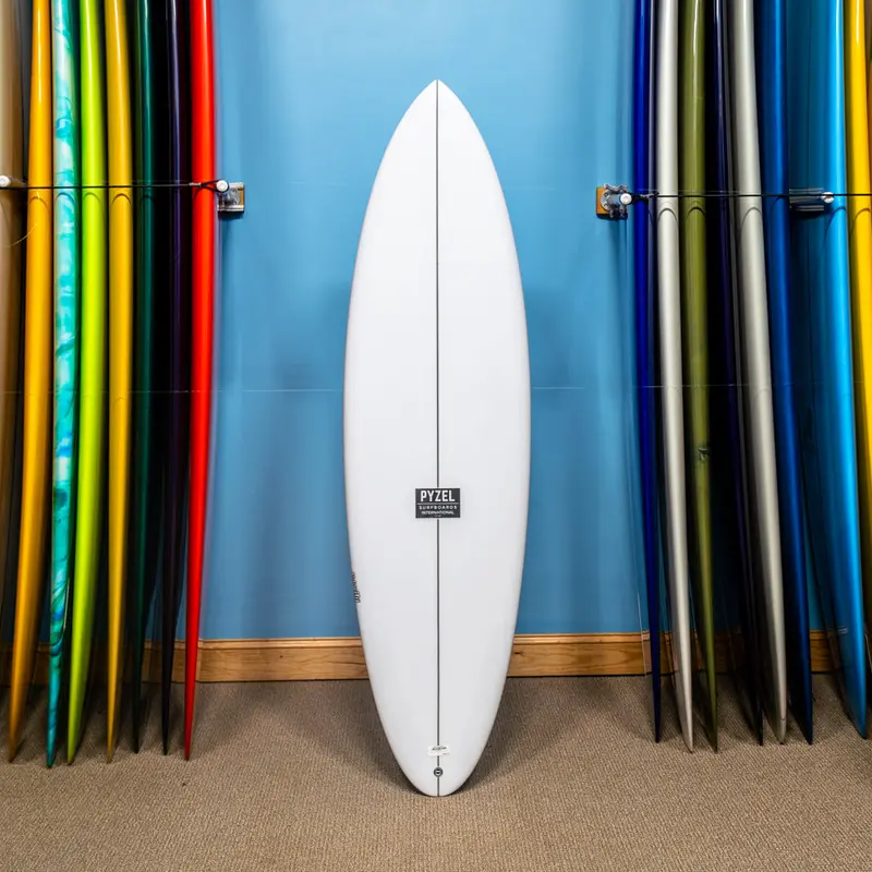 Pyzel Crisis Twin Surfboard – 6'4" Pu/Poly Shortboard 1