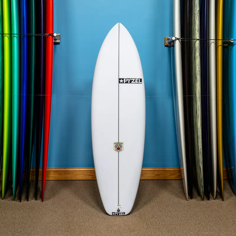Pyzel White Tiger – Pu/Poly Shortboard (5'10") 1