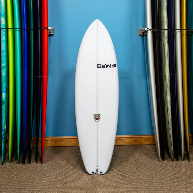 Pyzel White Tiger Pu/Poly Surfboard – 5'9" 1