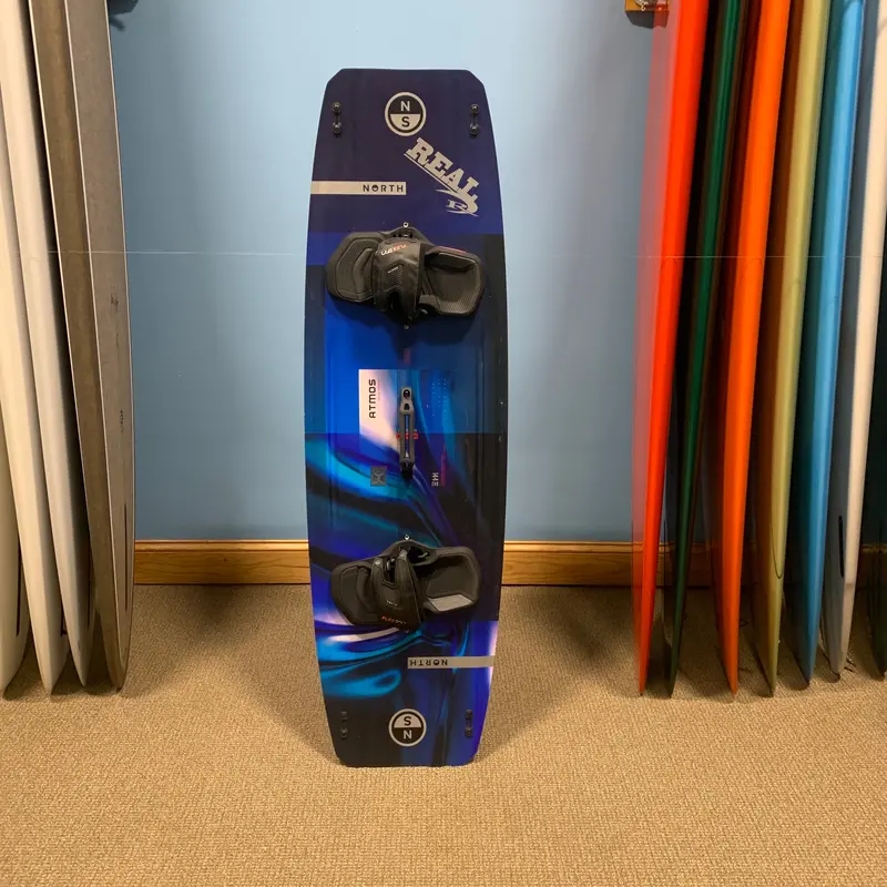 Refurbished 2025 North Atmos Kiteboard – 144 X 43 Cm With Bindings 1