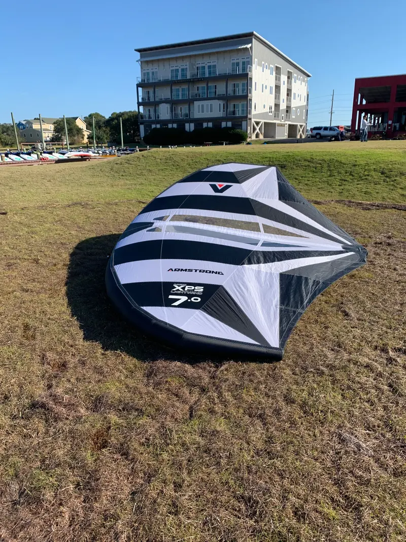 Secondhand Armstrong A Wing Xps Lightwind – 7-Meter Span 1