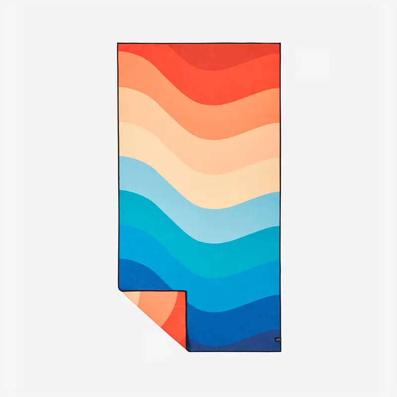 Slowtide Shores Quick-Dry Towel – Abstract Multicolor Pattern 1