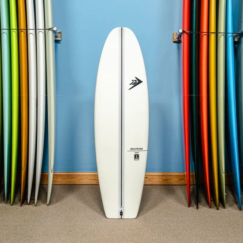Tomo Neutrino Firewire Ibolic Surfboard – 5'6" 1