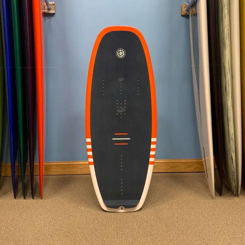 Used Slingshot Alien Air V4 Foilboard – 4'6" 1