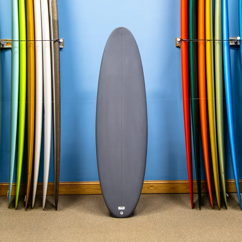 Valaric Oscillator Pu/Poly Compact Surfboard – 5'10" 1