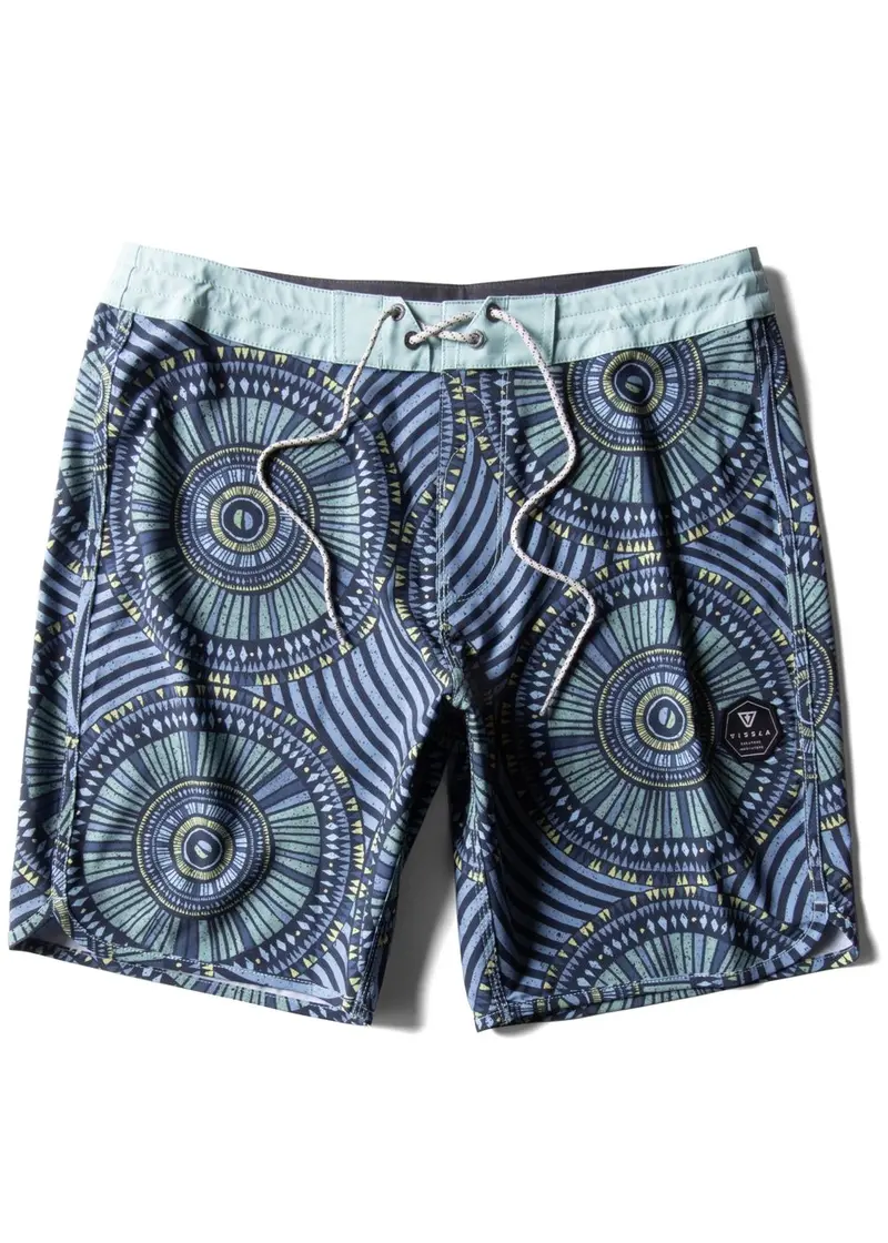 Vissla Skeleton Coast 18.5" Adventure-Ready Boardshorts In Jade 1